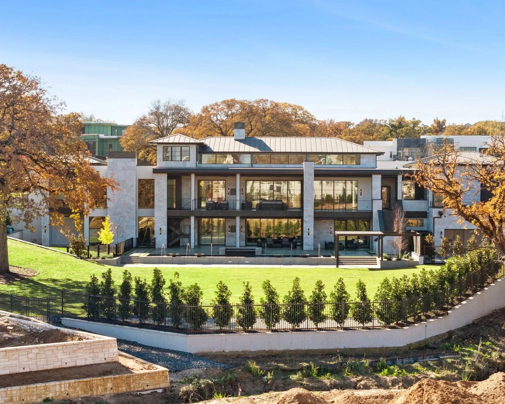 1518 Meandering Custom Luxury Built Home.jpg
