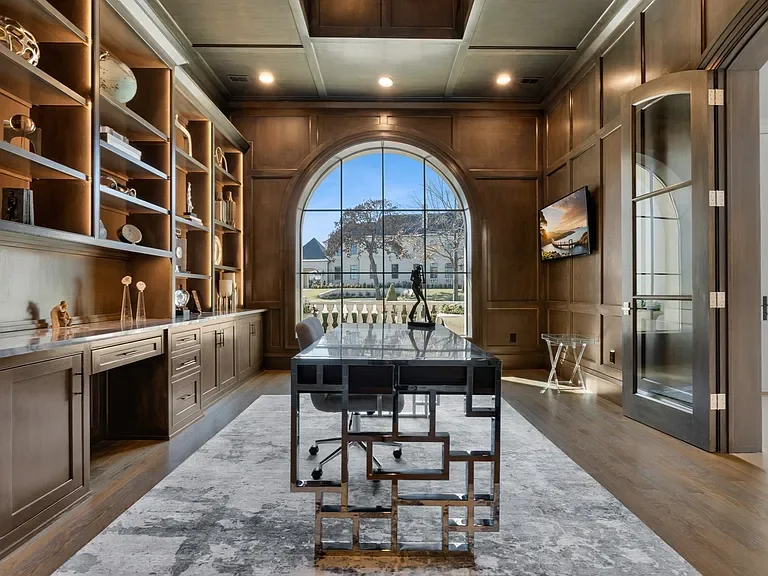 1708 Oak Glen Luxury Custom Built Home.webp