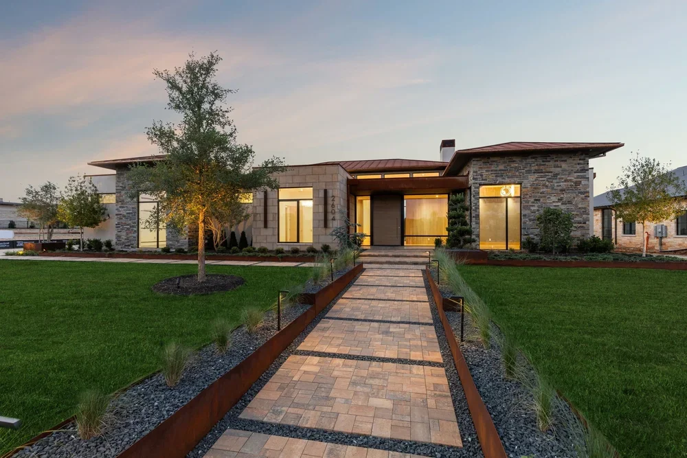 2604 Magnolia LE Construction LLC Luxury Custom Built Home.webp