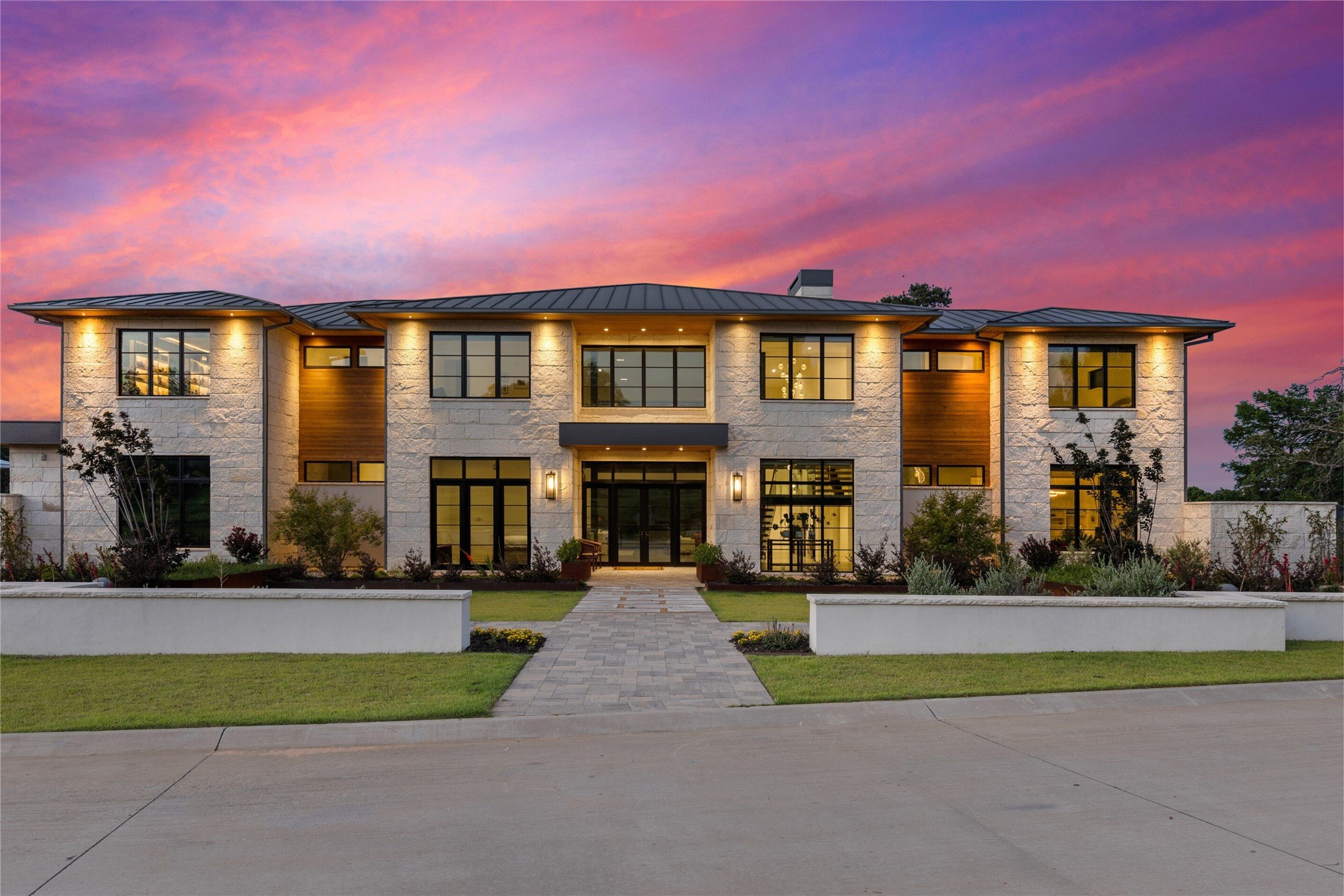 1726 Cypress LE Construction LLC Custom Luxury Built Home.jpg
