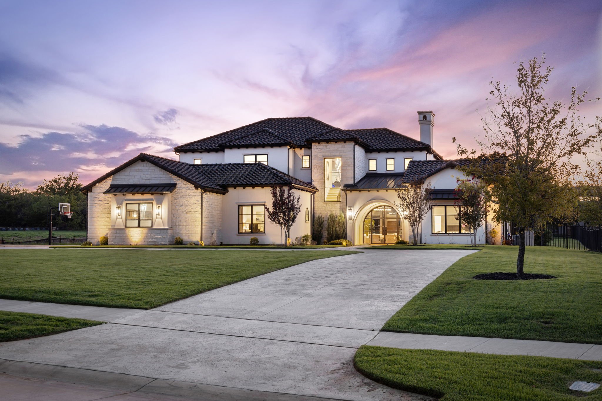 4316 Saddleback LE Construction LLC Luxury Custom Built Home.jpg