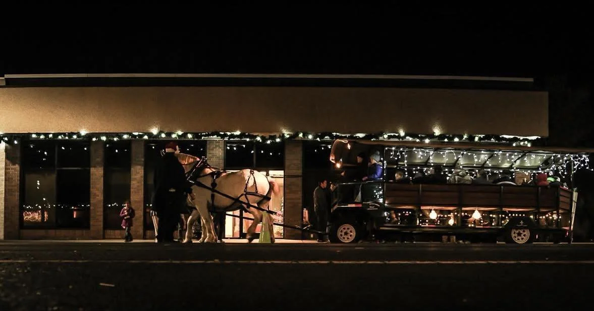 🎄 Bluffton Community Update 🎄

Due to weather conditions and for the safety of the horses, the horse-drawn wagon rides scheduled for Saturday, December 13th have been cancelled.

While we were truly looking forward to bringing this magical traditio