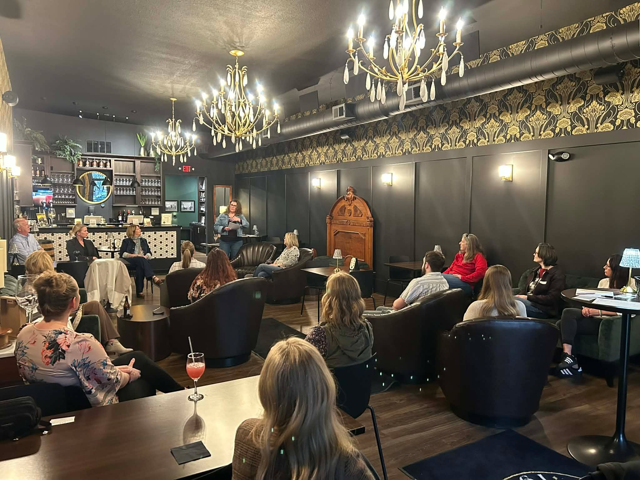 🤝 The Business Collective Networking Night

Last time the room was packed and the conversations were great. Let&rsquo;s do it again!

Join us Thursday, April 2nd at 1861 Wine Lounge. 4:00pm - 6:00pm
Bring your business cards and invite another busin