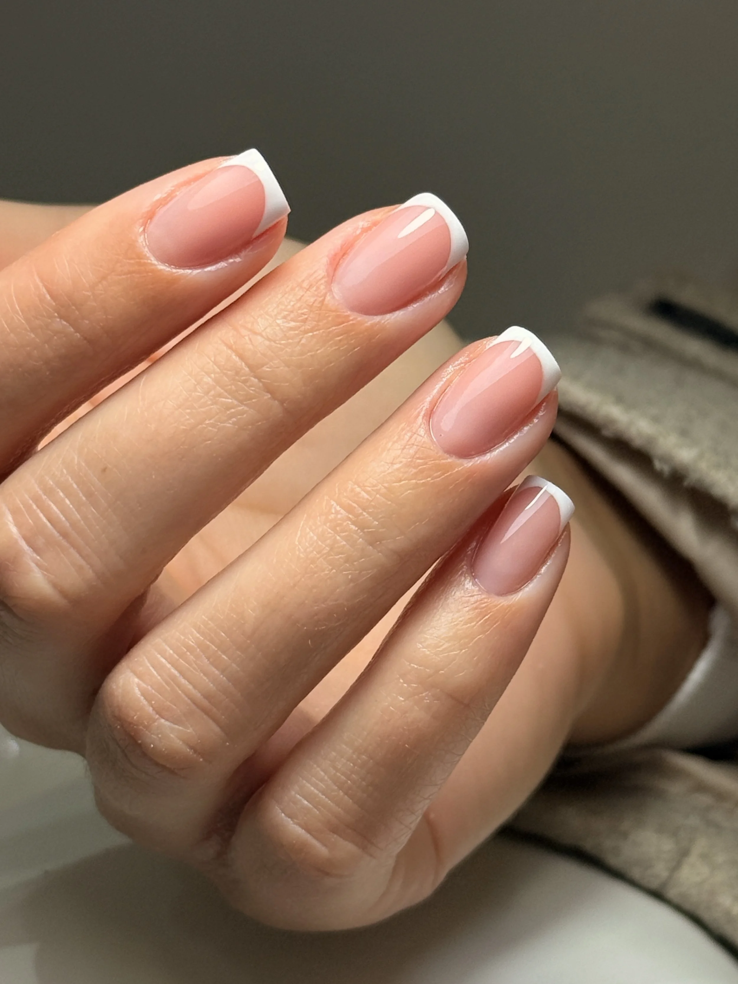 Russian manicure and pedicure
Gel polish with Russian manicure technique
Builder gel and BIAB nail strengthening
Nail shaping and cuticle perfection
Long-lasting, high-gloss finishes in Manchester