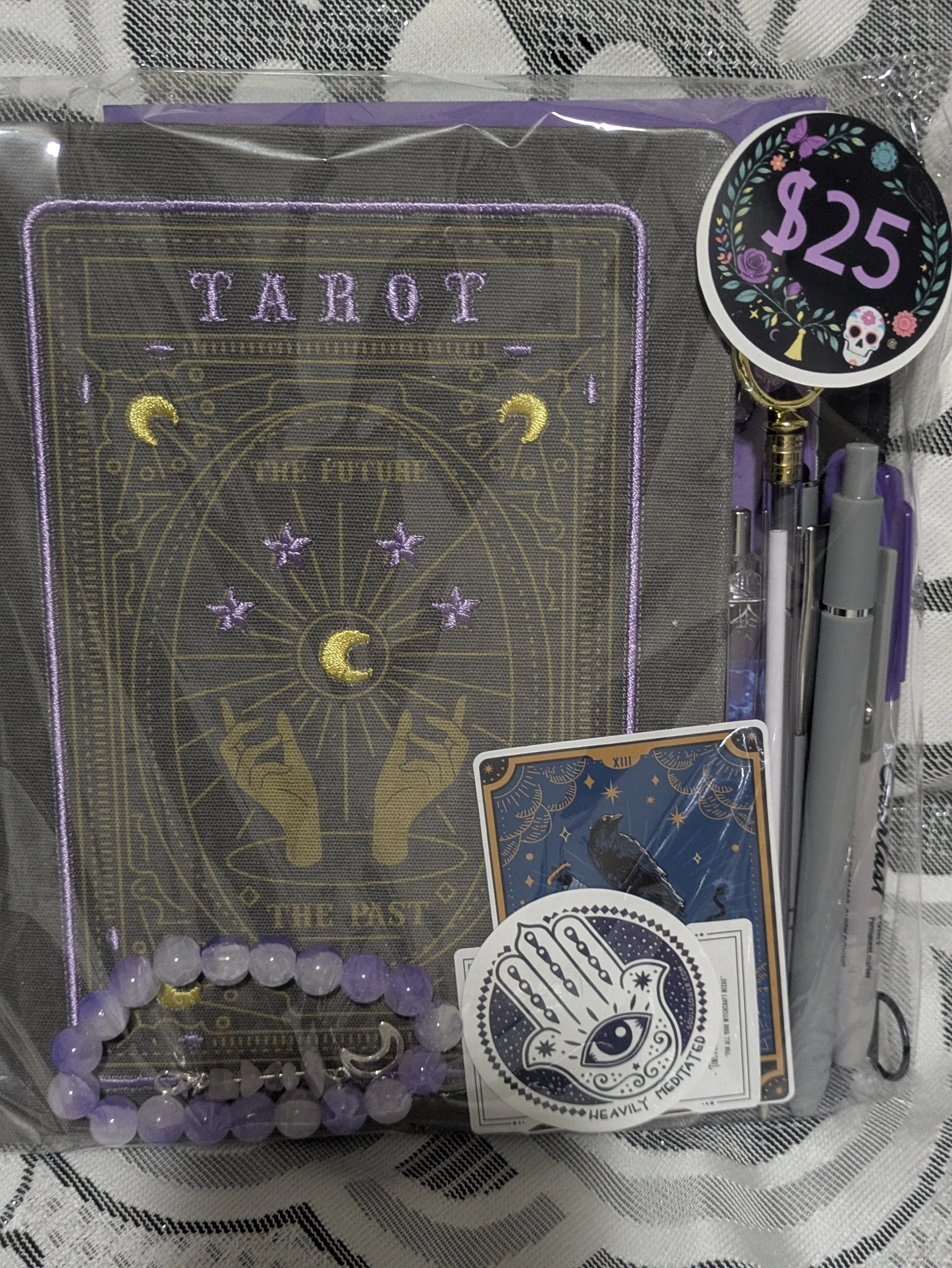 tarot.jpg