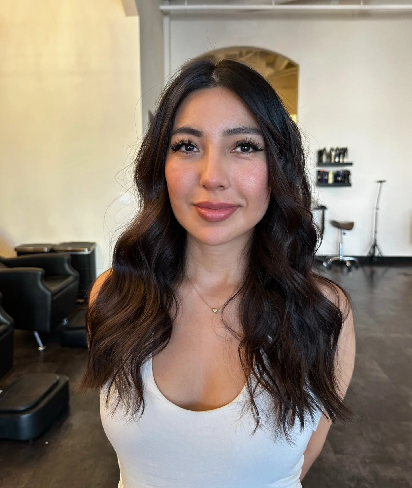 Nothing better than having extensions, and knowing no one can even tell 😍

I&rsquo;m very passionate about making sure the extensions I do are  not only color matched properly (including root color), but are also installed in the perfect spot - ensu