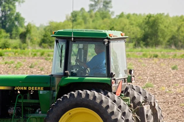 Managing Farm Machinery to Cut Repair Costs