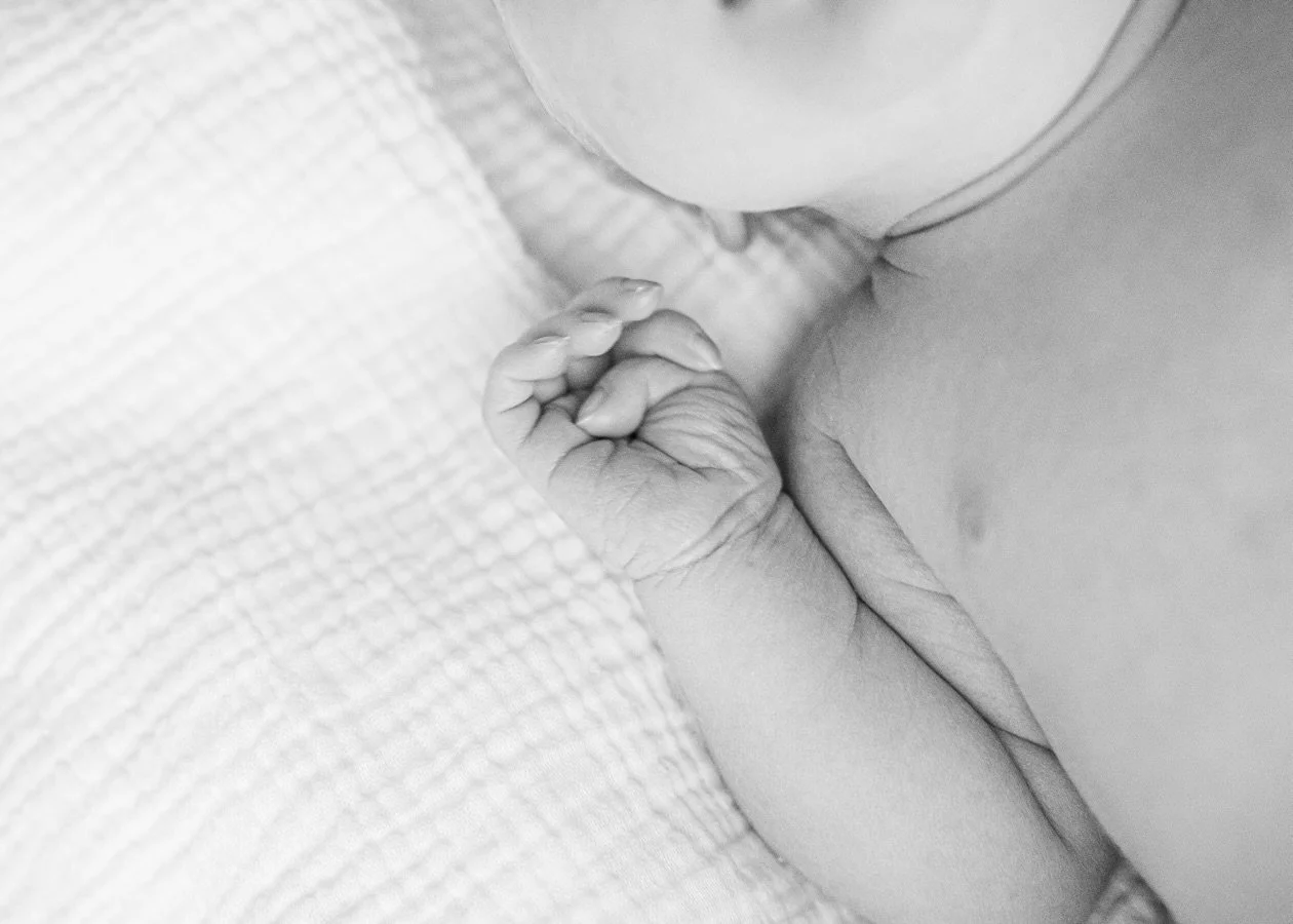 It&rsquo;s been the month for Fresh-48 sessions and my goodness I&rsquo;m swooning over these babies. 🥹

Why do our babies have to grow so fast! it seems my little girl was this small just weeks ago. Now she is figuring life out and becoming her own