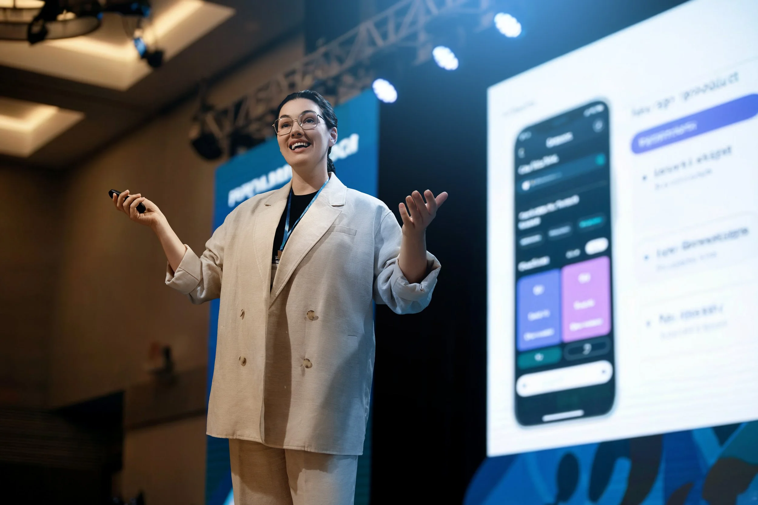 Lawyer in Fintech Overcomes Imposter Syndrome and Speaking Anxiety