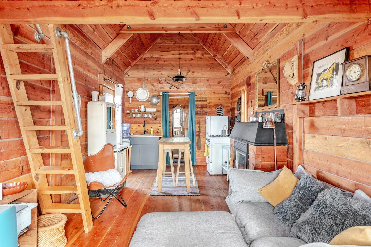 2005 Kit Carson Ln Interior Kitchen 1.jpg