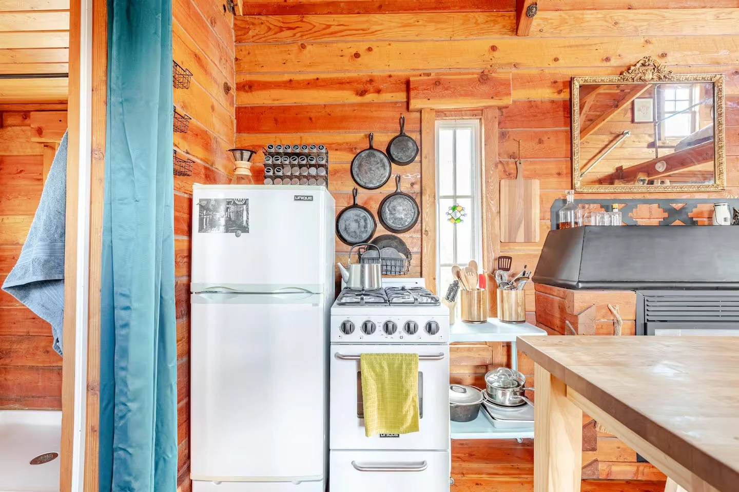 2005 Kit Carson Ln Interior Kitchen 3.jpg