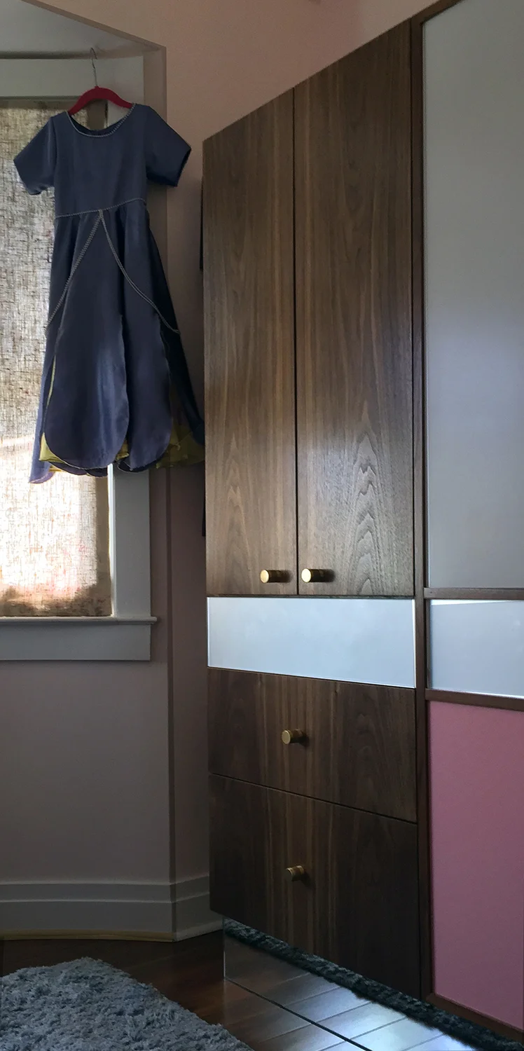 WARDROBE.jpg