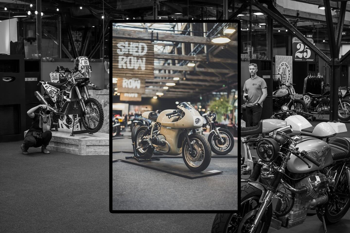 .
.
📸 @amyshorephotography 
📸 @blackdogmoto 
🏟️ @bikeshedmotoco show 2025