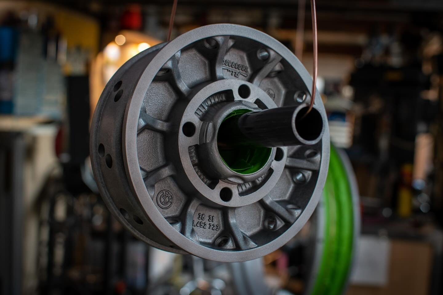 These have come out quite nice:

&bull; The front hub had decades of carbon/road salt etc so was black
&bull;The rear had been painted black by the PO (Hammerite&hellip; with a brush!)
&bull; The rims, now both matching 17&rdquo; (thanks again to Ben