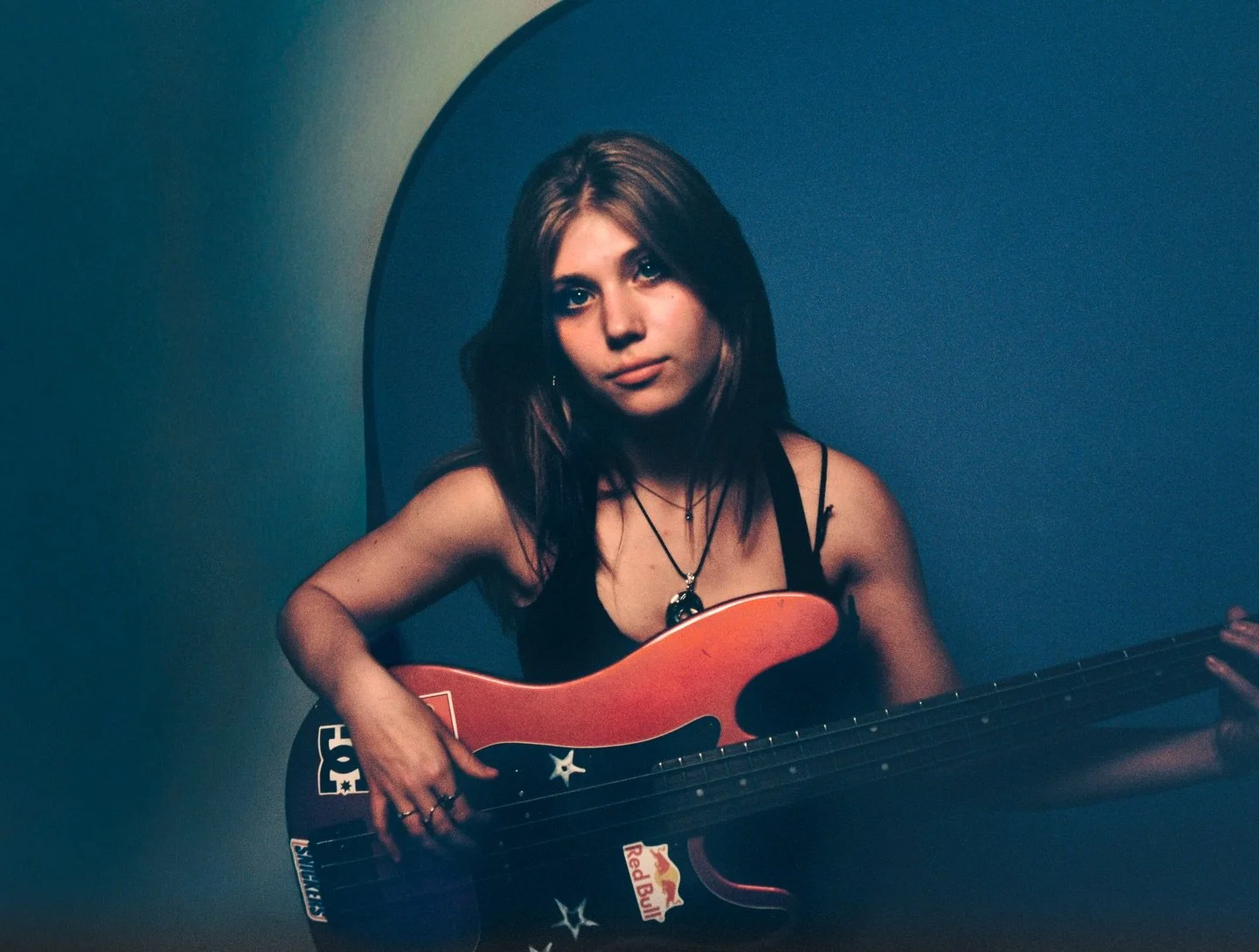 Shot my gorgeous lil sis this past weekend @abigail_7149 (she plays bass for a few all-girl bands)!
Second Model: @raeven_souza 

Development: @wilson.camera 
Studio: @matteblackcamerarentals 

Loving the Kodak UltraMax for my 35mm but after forcing 