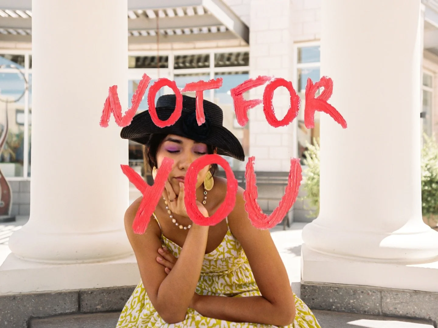 Model: @em.ily.acosta 

Archived