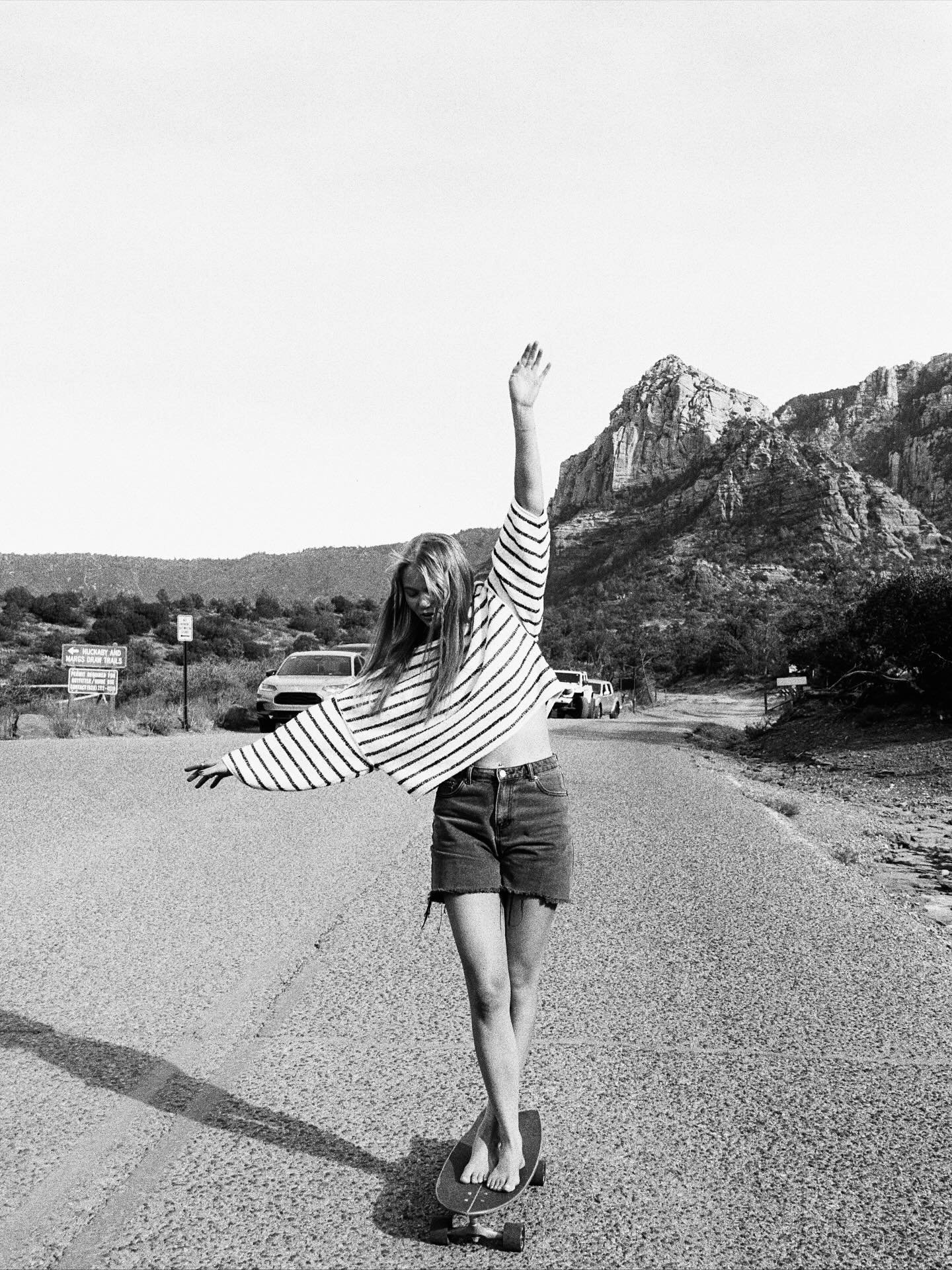 Save a horse, surf the street !

Development: @wilson.camera 
Rental: @matteblackcamerarentals 

Mix of digitals, Porta 800, Ilford Ortho Plus, and a breakdown over a Mamiya RZ battery