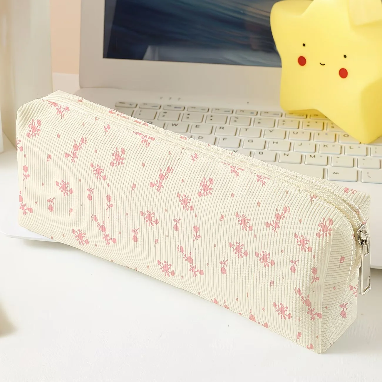 Estuche con diseño floral | Papelería | Material para oficina | Estudiantes | Regalo