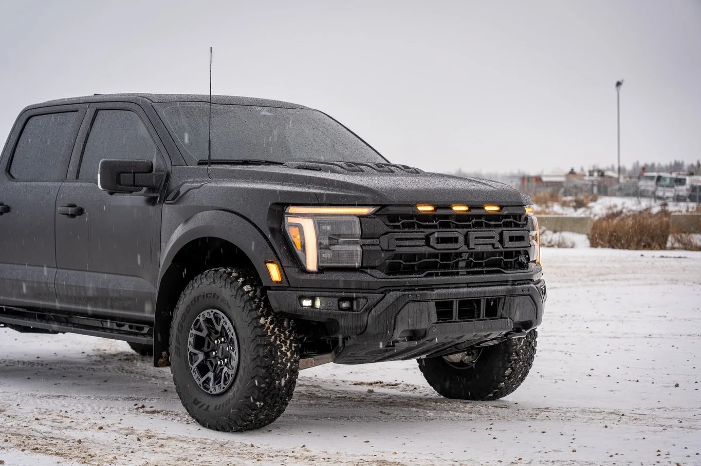 When a Raptor R gets the XPEL Stealth treatment, it hits different. Satin, protected, and built to be driven hard.

Next stop, Alpine for some serious magic.
This build is just getting started 😤