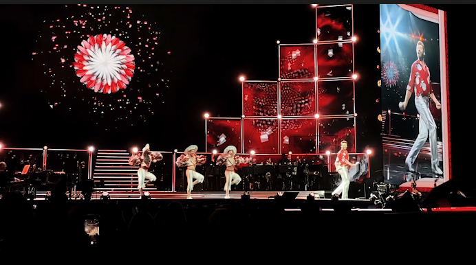 HUGH JACKMAN //
Creative Direction / Olivier Goulet  //
Co-Conception video design / Johnny Ranger &  Fred Caron  //
Lead Art Director and motion designer / Matthew Brushett 