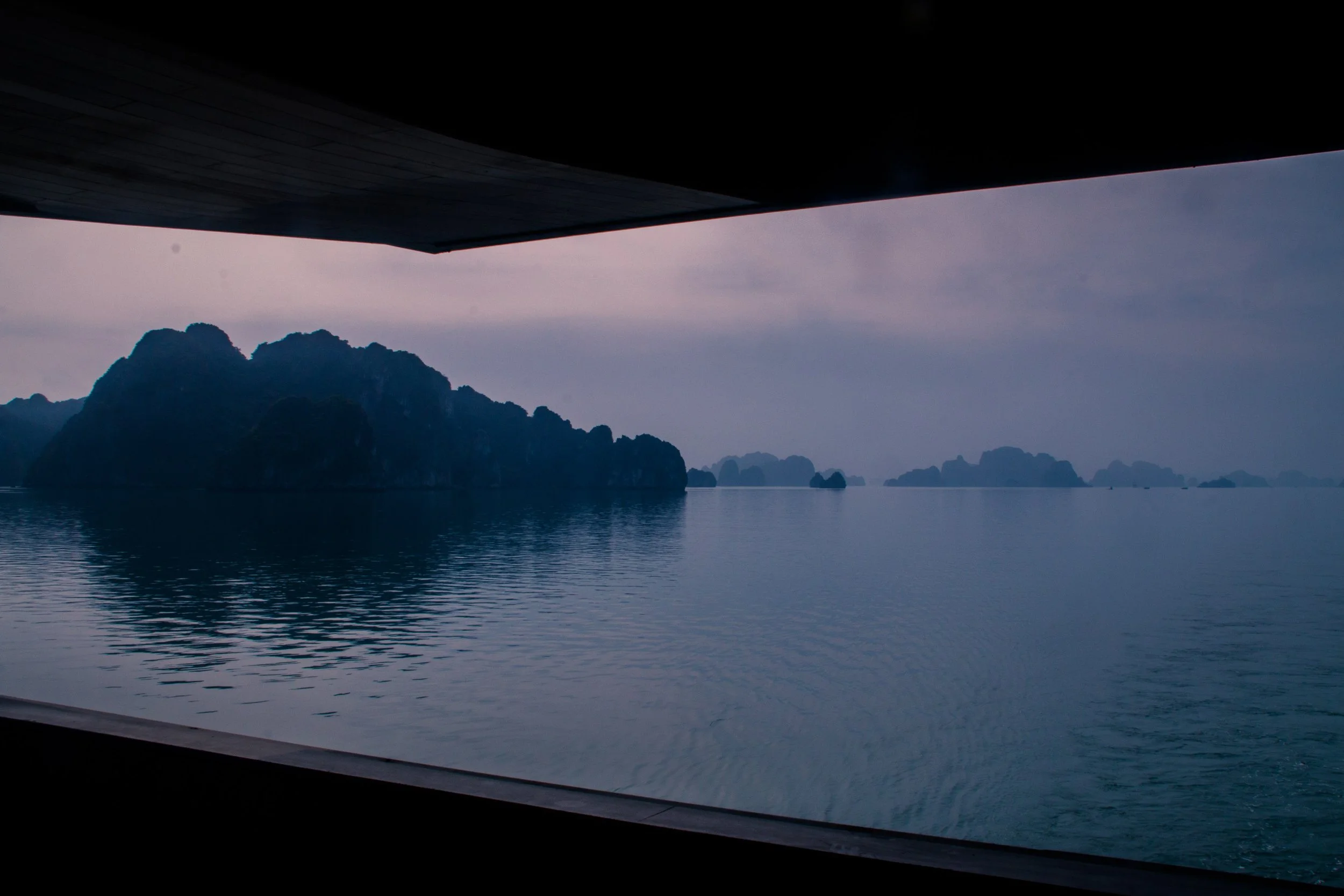 Bai Tu Long Bay, Vietnam