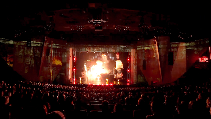 RUN / Cirque du Soleil //
Motion design 2D & video compositing / Etienne Cantin //
Illustration / André Rowe //
Producer / Derek Kennedy