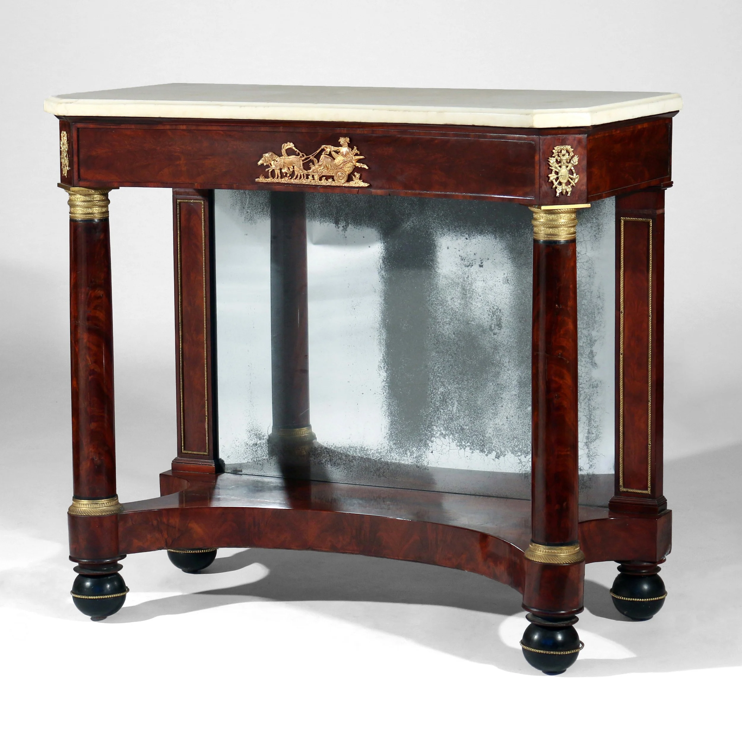 FINE BOSTON CLASSICAL SMALL SIZE PIER TABLE 
Circa 1820, possibly the shop of Emmons & Archibald, h. 33 w. 36 d. 19 in. 
Sold in March 2019 
 Hammer: $29,000