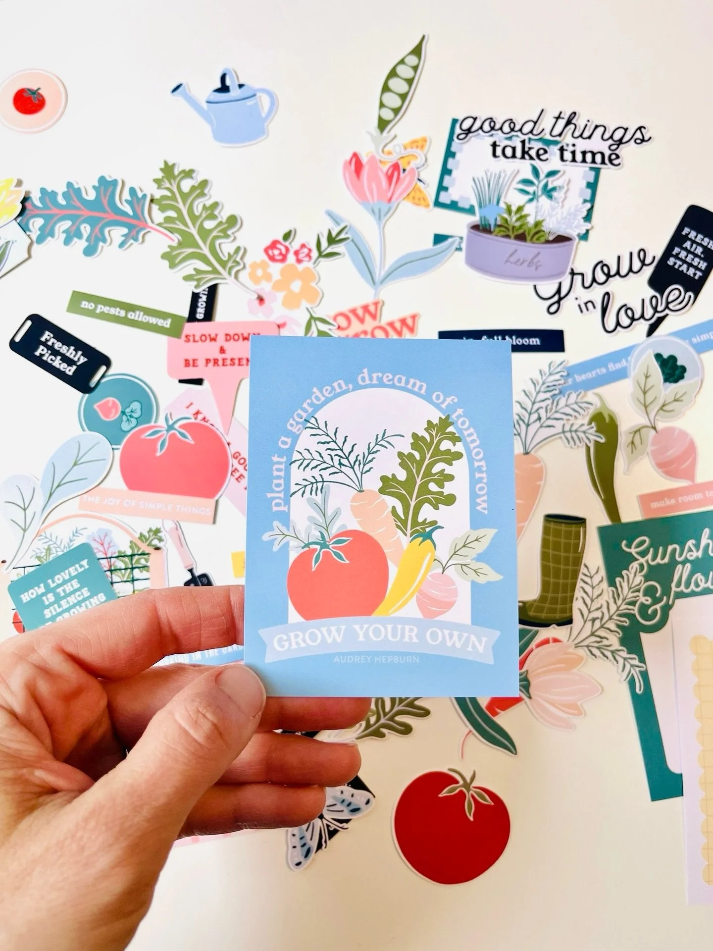 It&rsquo;s featured sale weekend with 30% off The Grown with Love collection at @heyscrappershop! Just in time for documenting your garden stories! #garden-goals 🍅 🥬 🥕