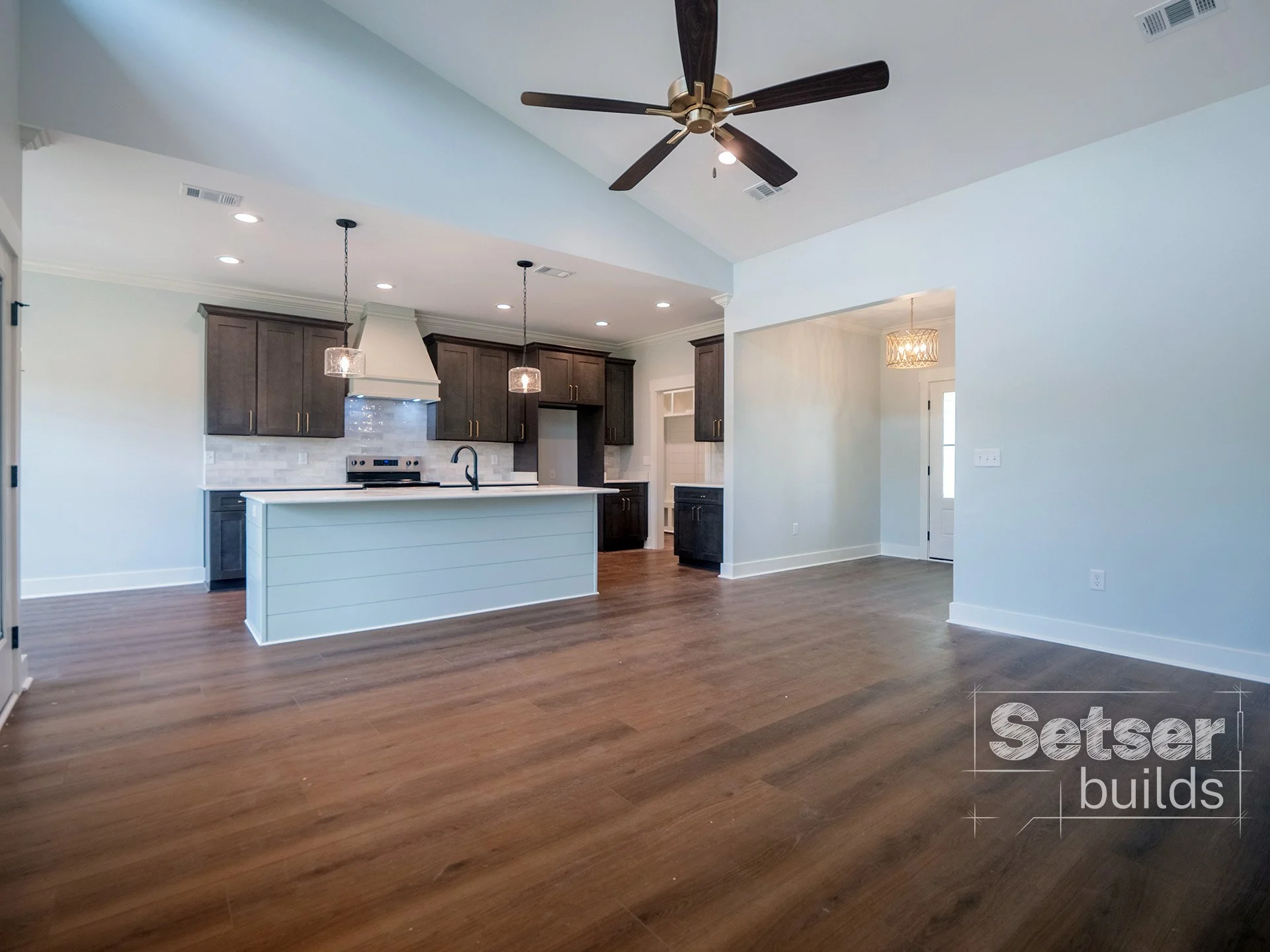 construction near me, renovation near me, best construction companies near me, affordable home builders, commercial construction services, residential construction companies, construction project management, Valdosta, Georgia