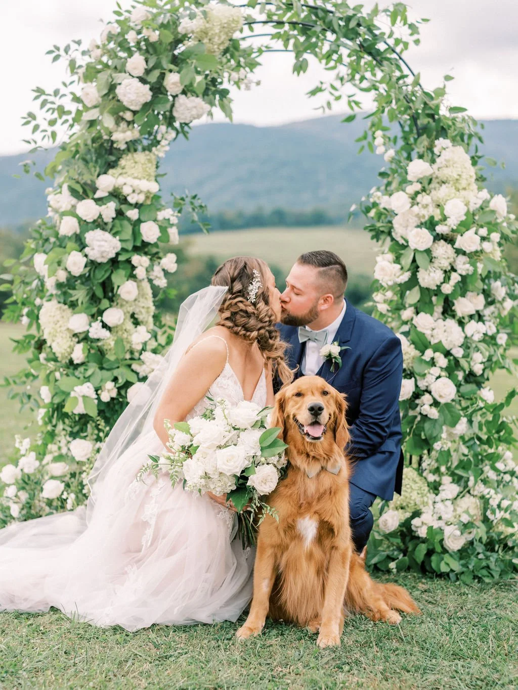 Lauren&Kevin_KingFamilyVineyardWedding_SneakPeek-75.jpg