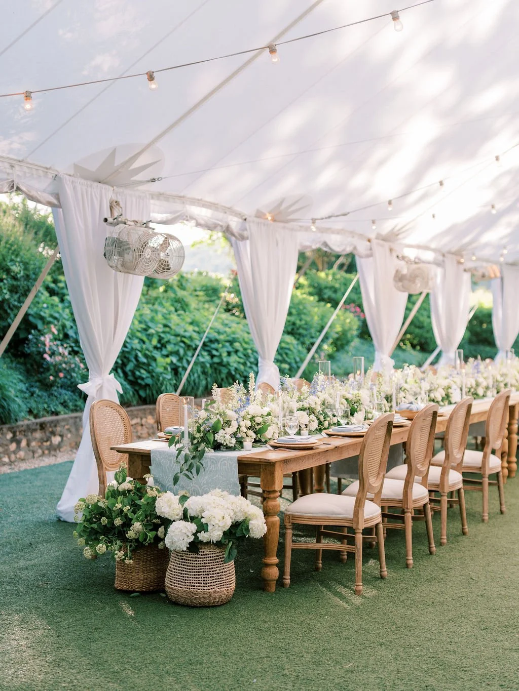Grace&Aaron_KeswickVineyardsWedding_SneakPeek-93.jpg