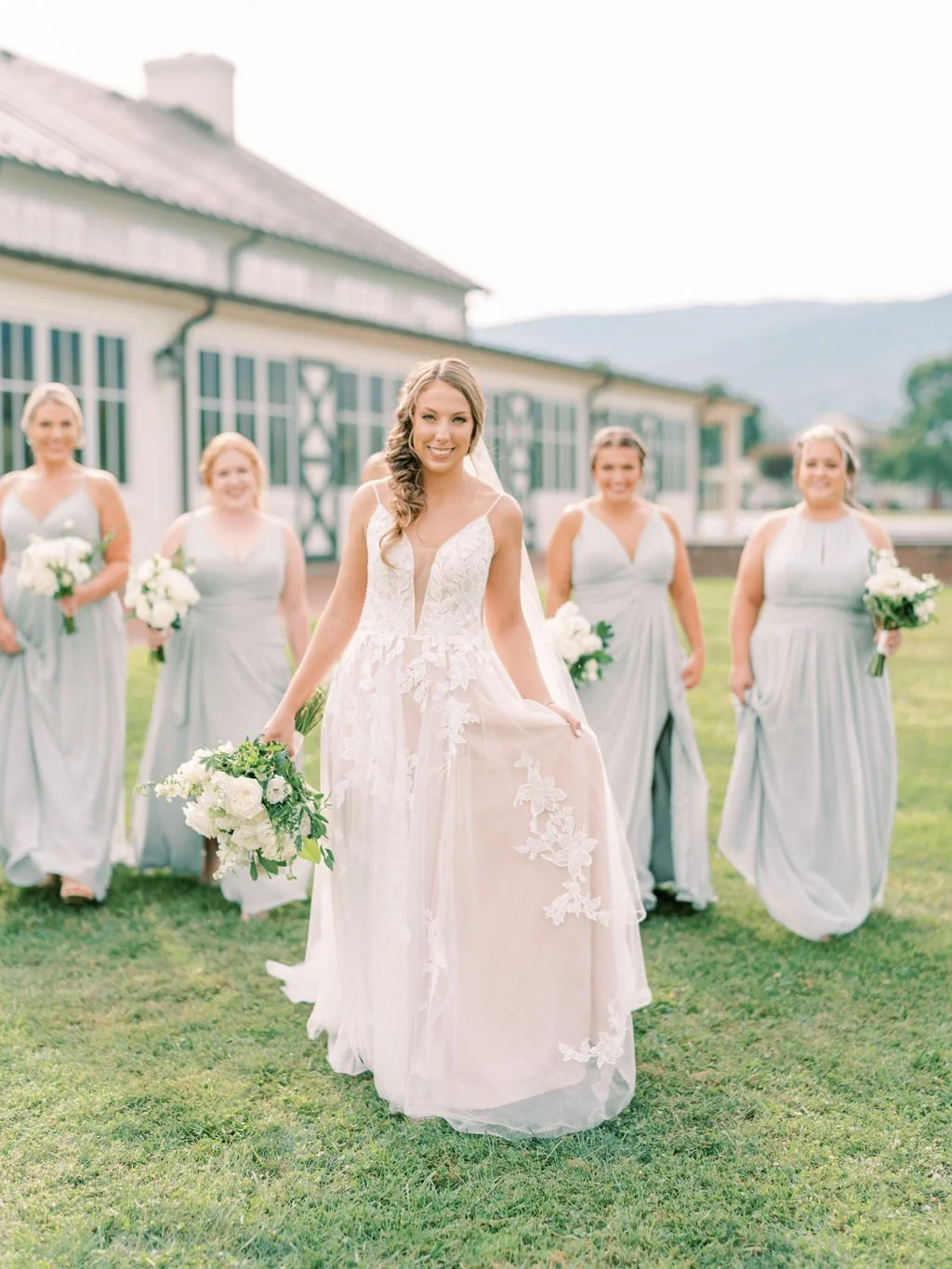 Lauren&Kevin_KingFamilyVineyardWedding_SneakPeek-52.jpg