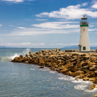 Drop Thesis is a fully legal and licensed Psilocybin Center in Bend, Oregon.