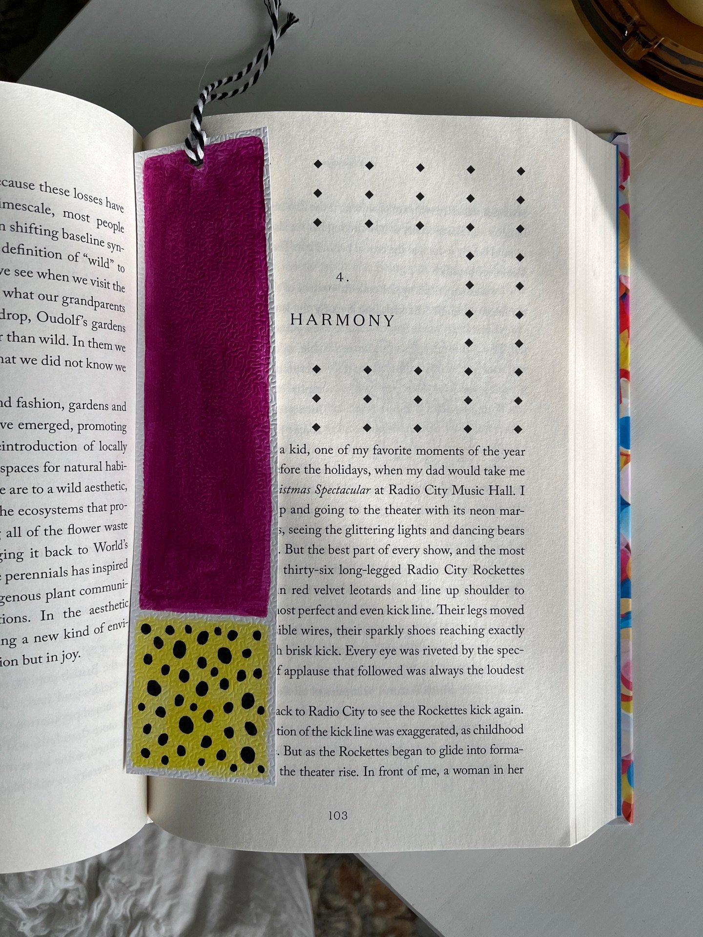 A few weeks ago, I painted some bookmarks just for fun and in colours that I wouldn&rsquo;t normally choose. It was 100% frivolous and exactly what I needed.