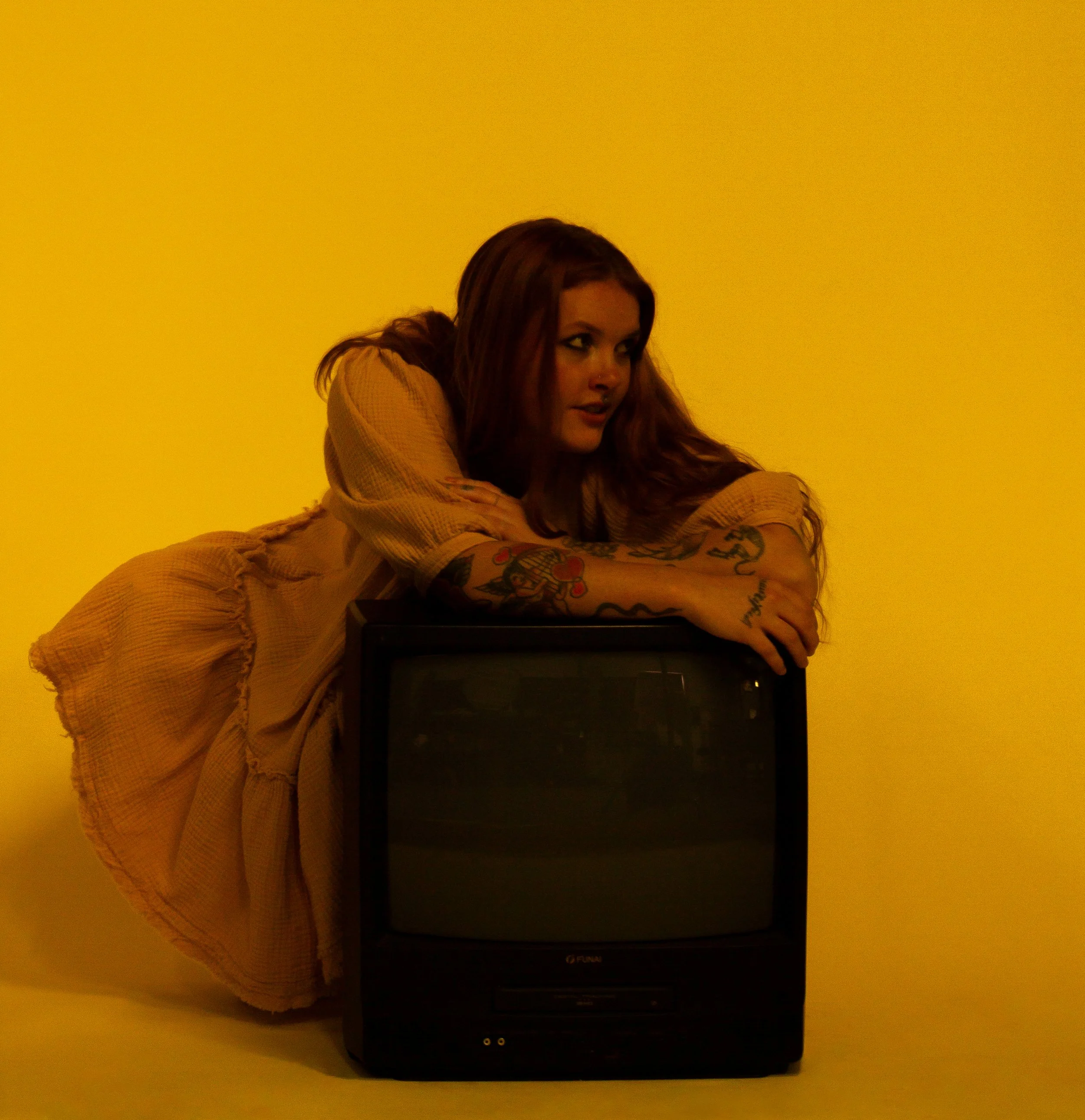 Roxy Ladin UNLOSTGAZE + LILY STURM_2.jpg