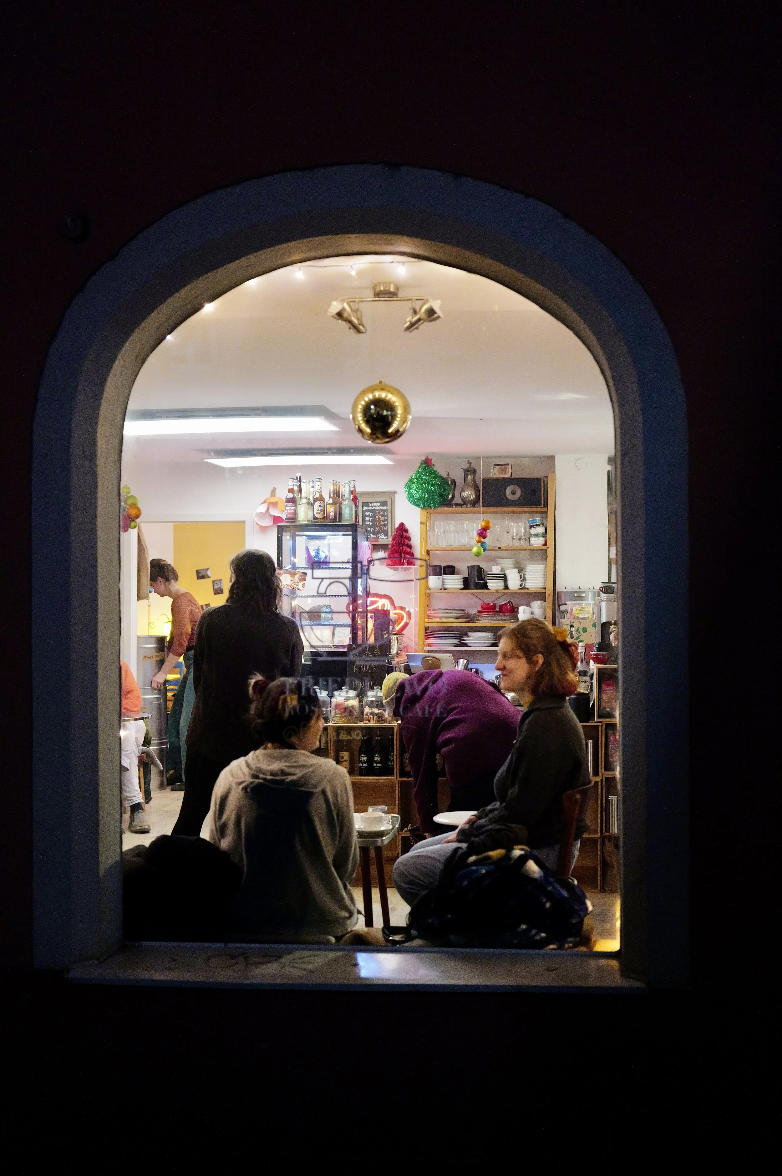 LookingInCafe.JPG