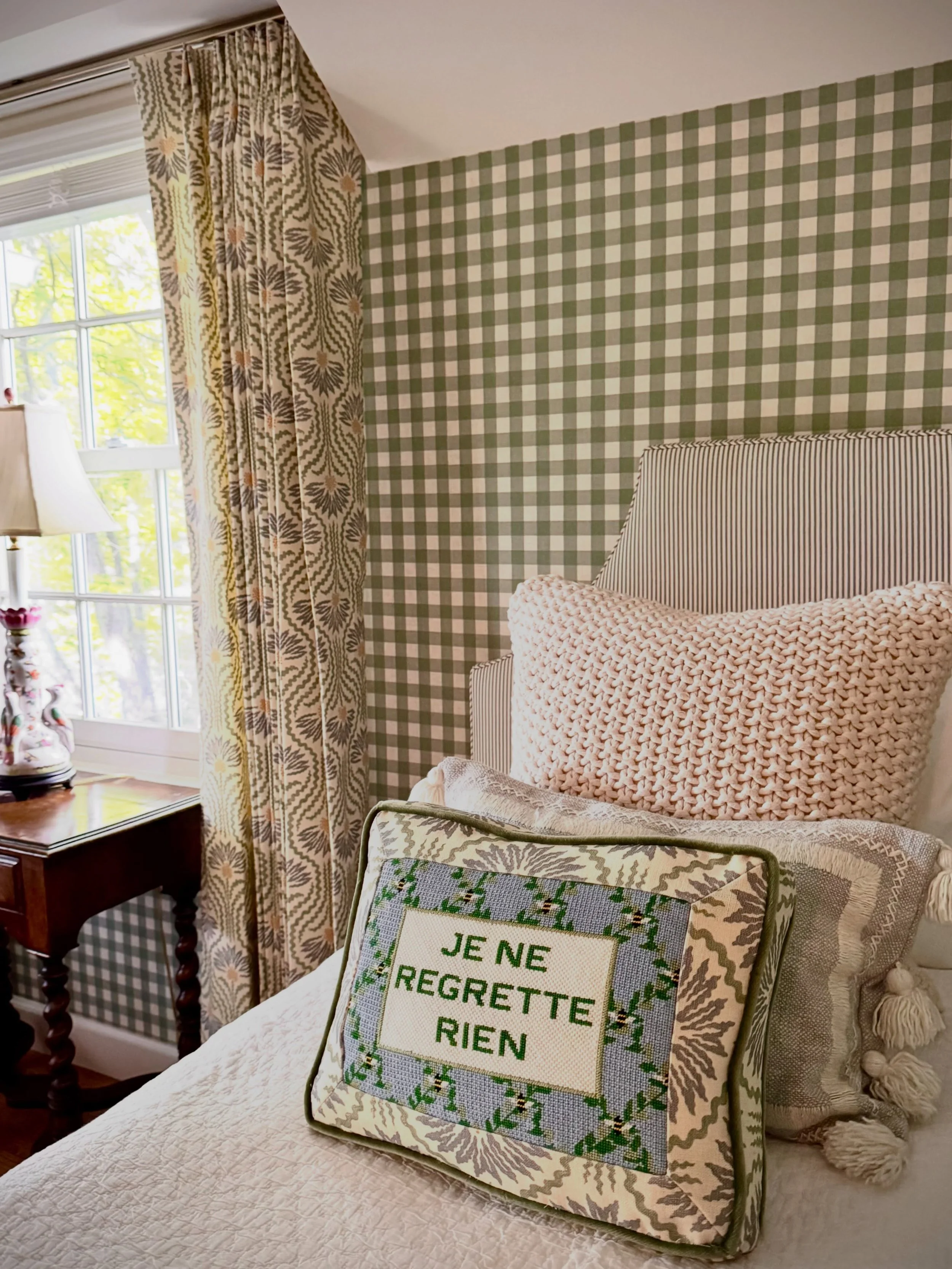 Designer Secret: always save the extra fabric! ✨

Leftover fabric can become custom pillows, trims, lampshades, special finishing details&mdash;like the finishing on this needlepoint pillow. It&rsquo;s a perfect way to create a beautifully layered, c
