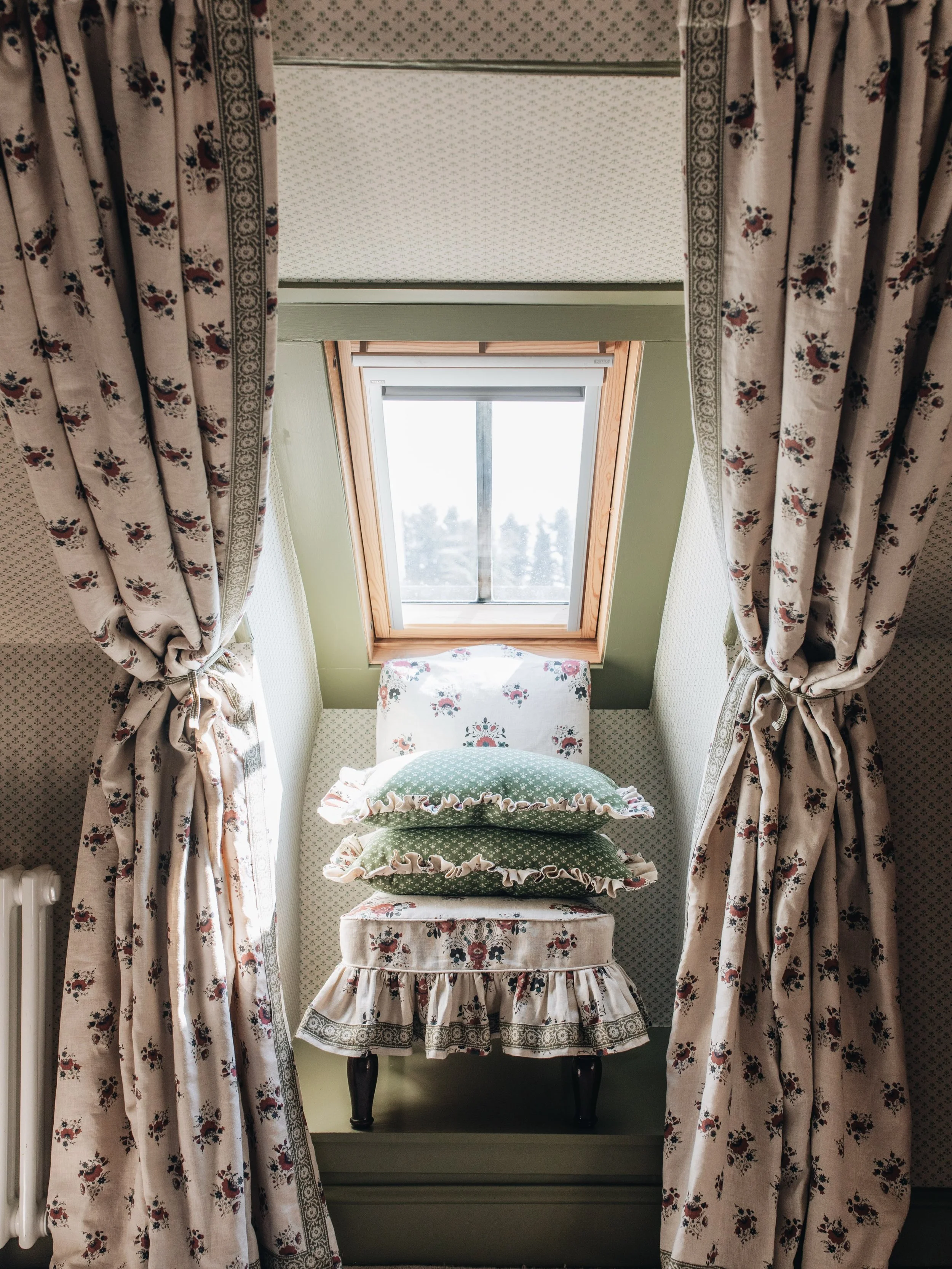 Introducing the Labeaume Collection by @caroline_inchyra 

Drawing on inspiration from Caroline Inchyra&rsquo;s archive of antique textiles and documents, including a 19th century cotton dye resist handkerchief. The colors and designs are reworked to