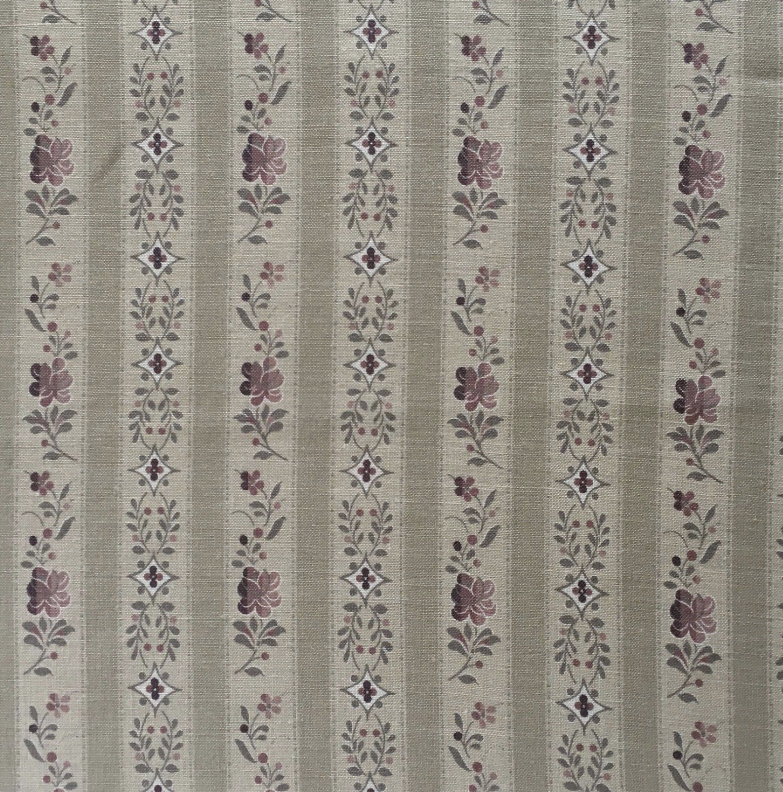 Beauclerc Stripe Wide Linen | Damson