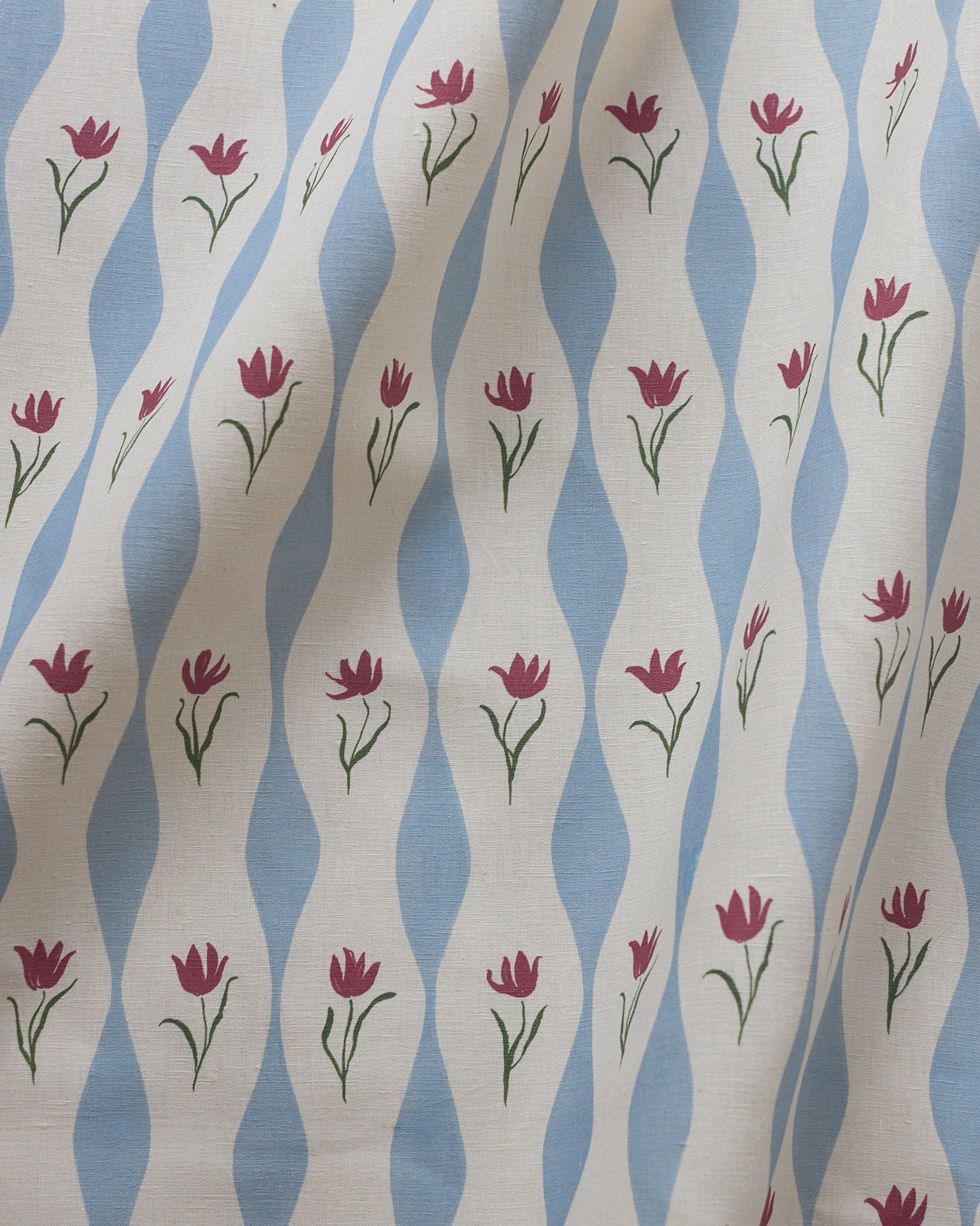 Tulip Wave Linen | Sky