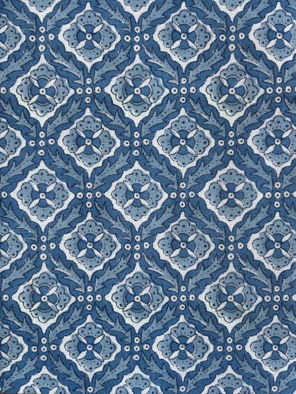 Istanbul | Indigo/Sky on Ivory