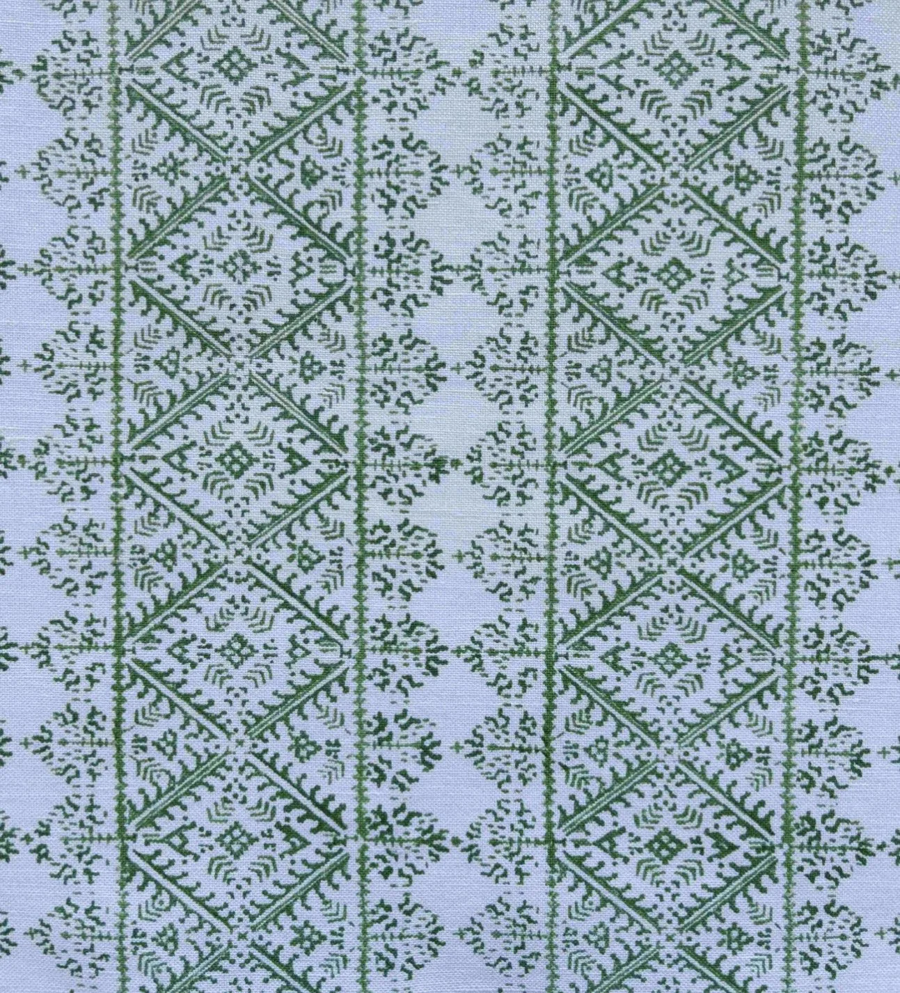 Trellis | Fresh Green On Ivory