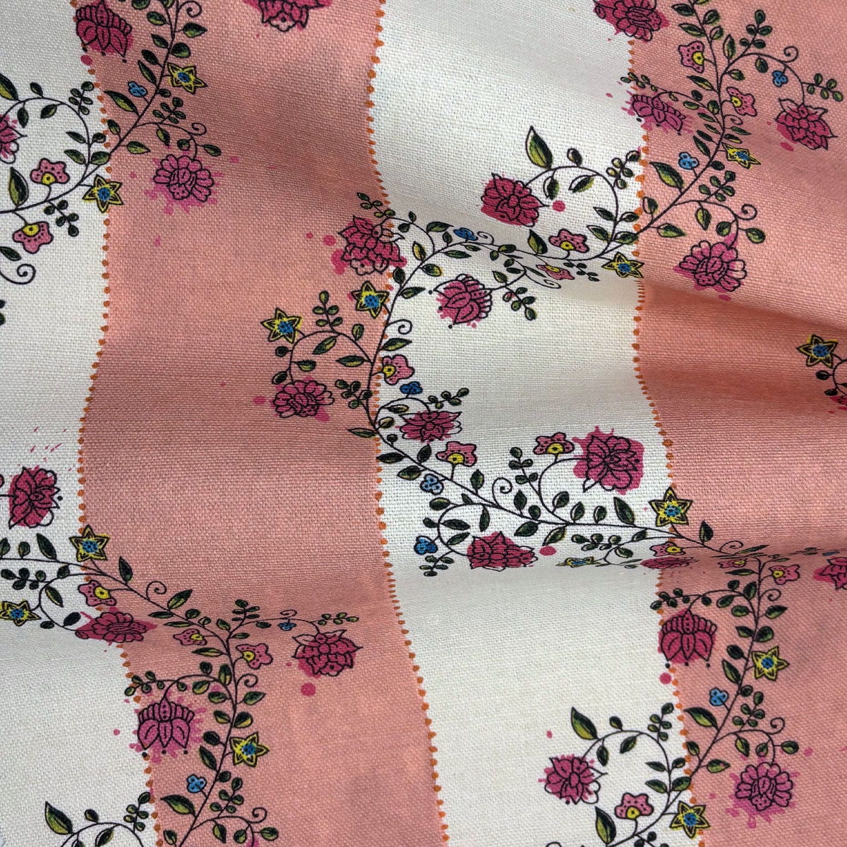 Vine Blots | Fuchsia Blaze