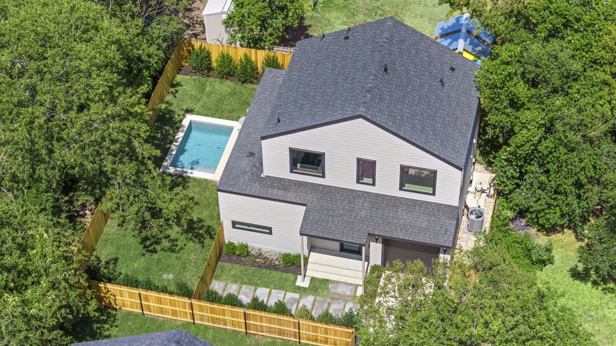 137-web-or-mls-1216-arcadia-ave.jpg