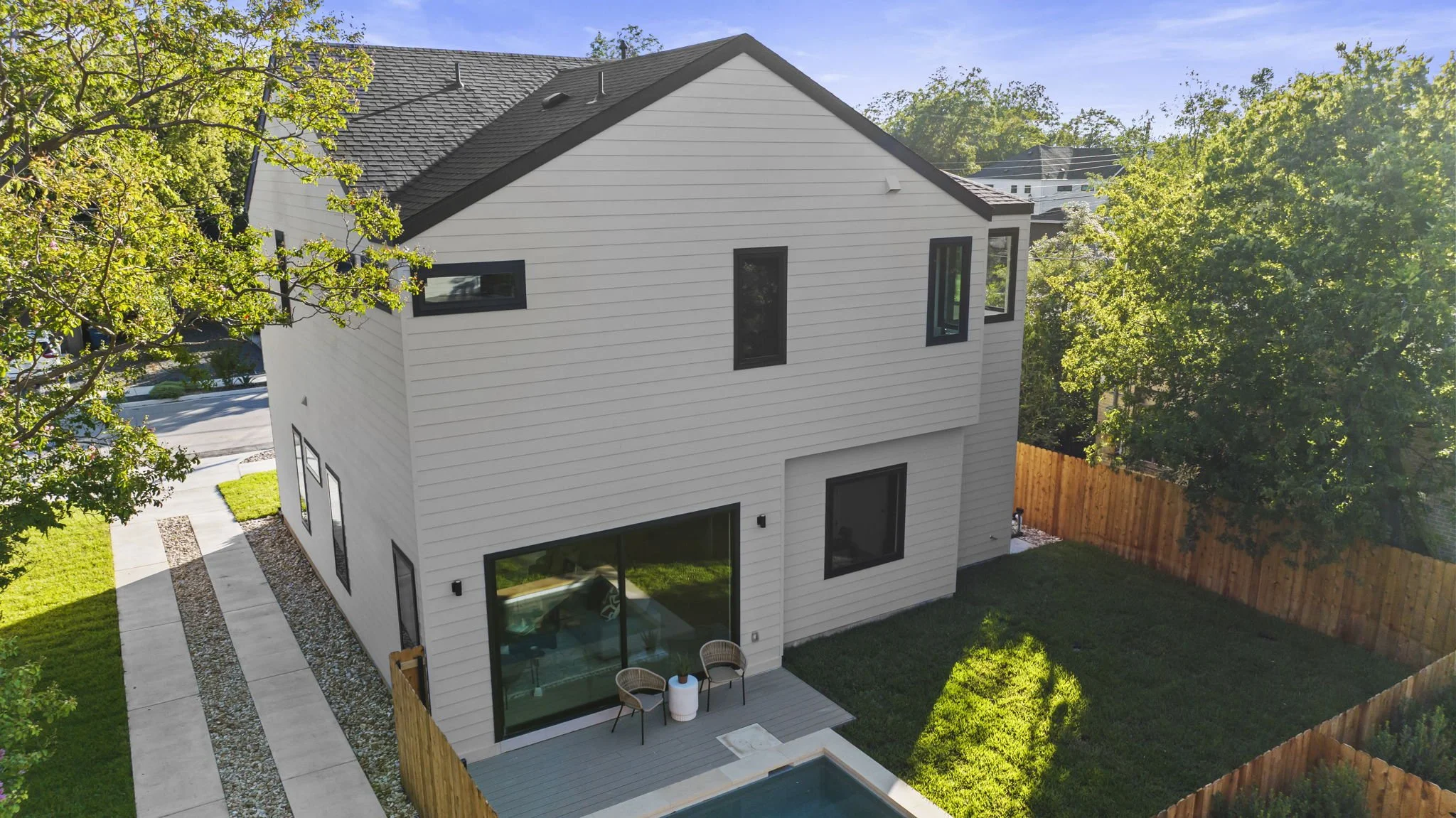 53-web-or-mls-1216-arcadia-ave.jpg