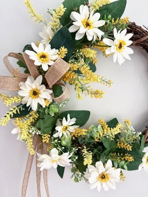 Dainty Daisies