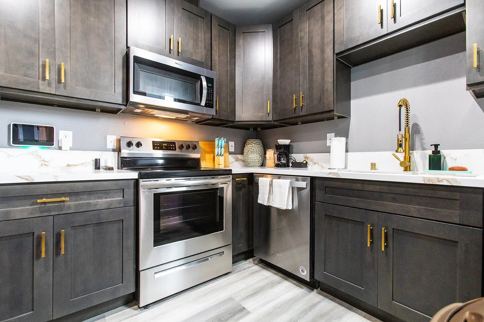 1811Adams-Unit1-MMPhoto-016.jpg