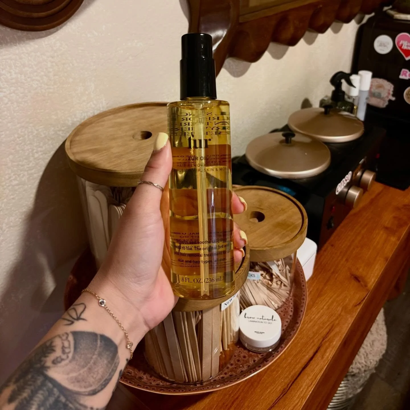 Restock 🤎

This is one of my go to products I use consistently in treatments + recommend for at home care.

If you deal with:
✨ ingrowns 
✨ irritation 
✨ dryness 

this is something you need in your routine.

Available for purchase in the studio or 