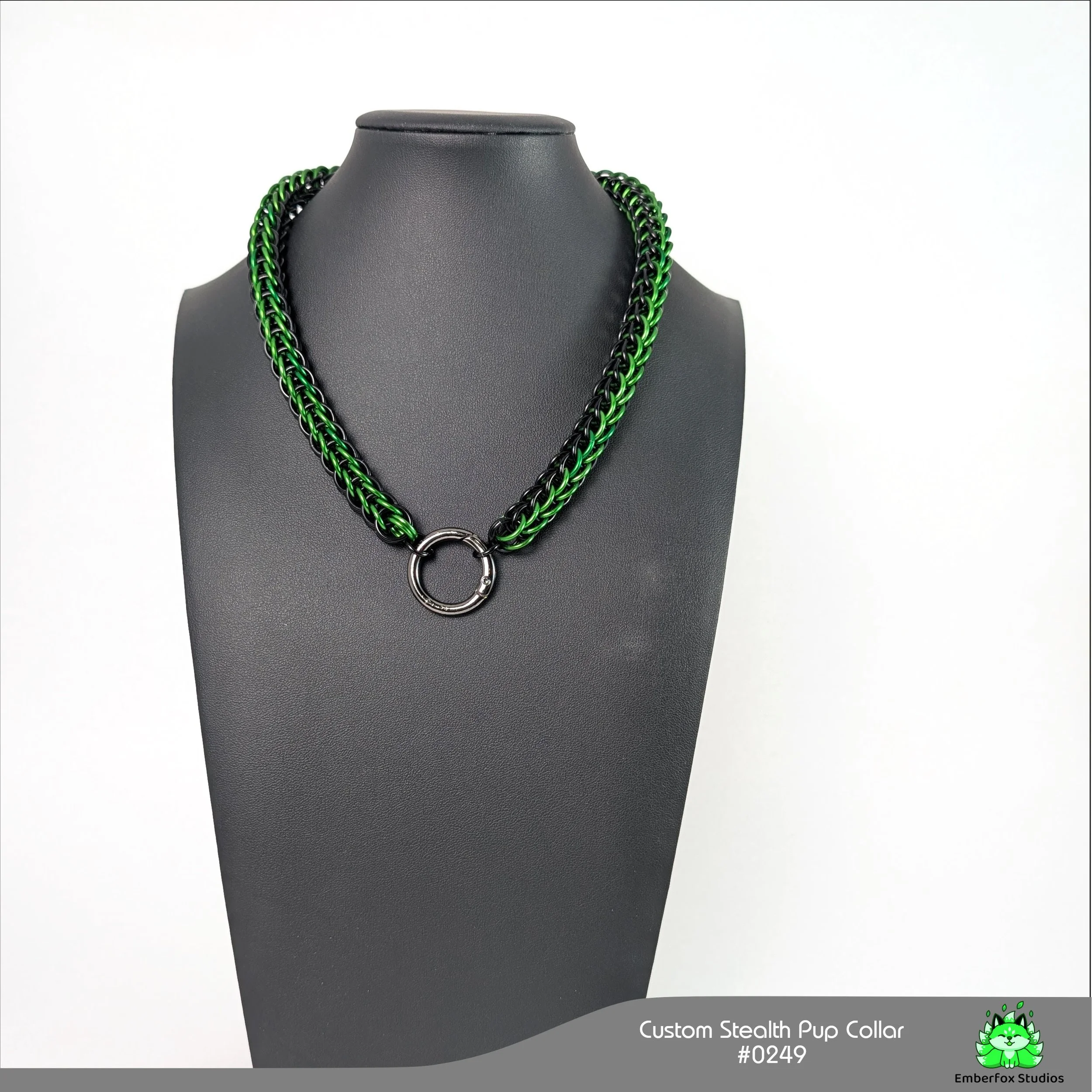 #0249 - Gloss Black, Green - 17"