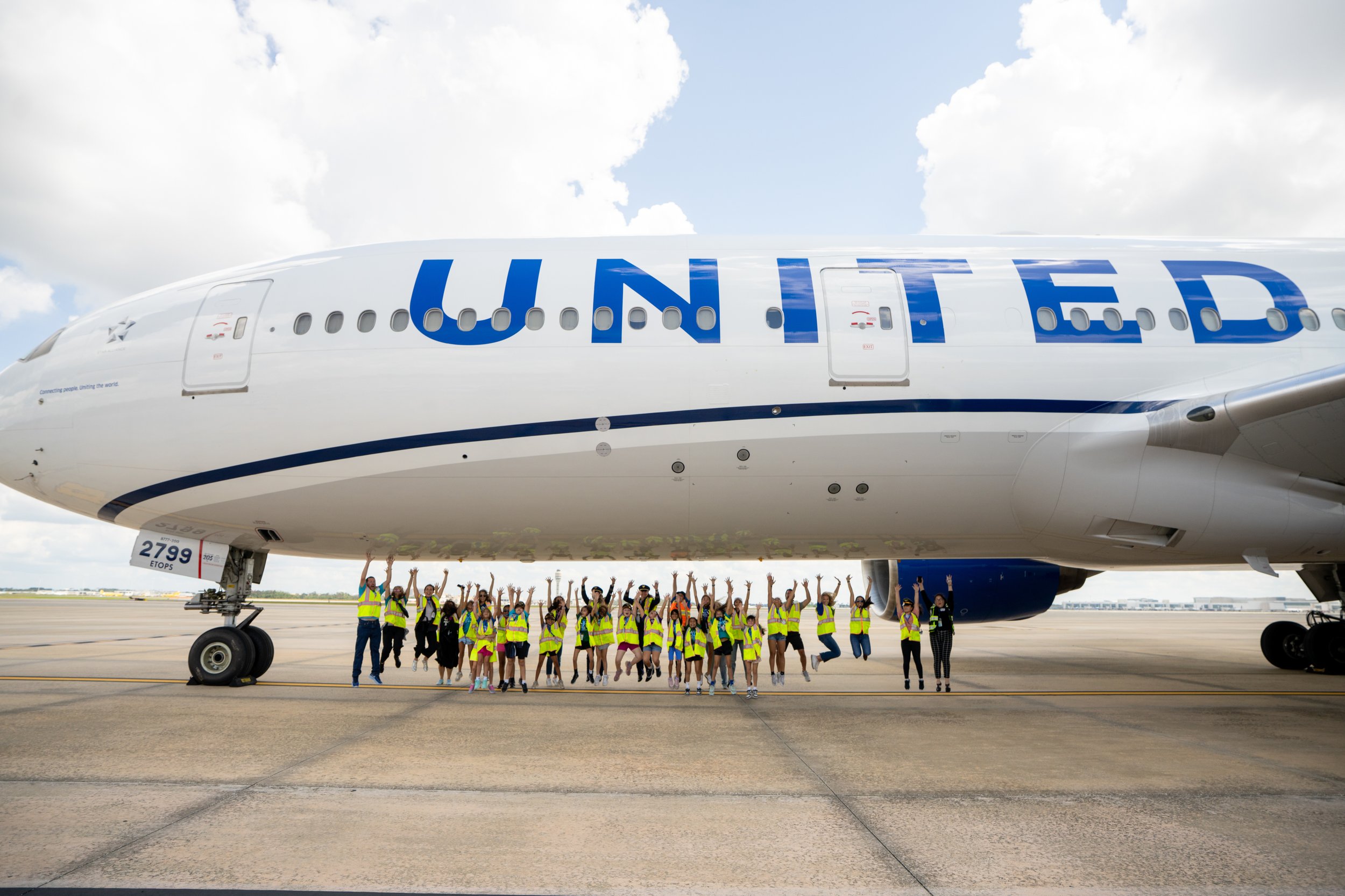 Girls in Aviation Day MCO 20250920 Rendon-01887.jpg